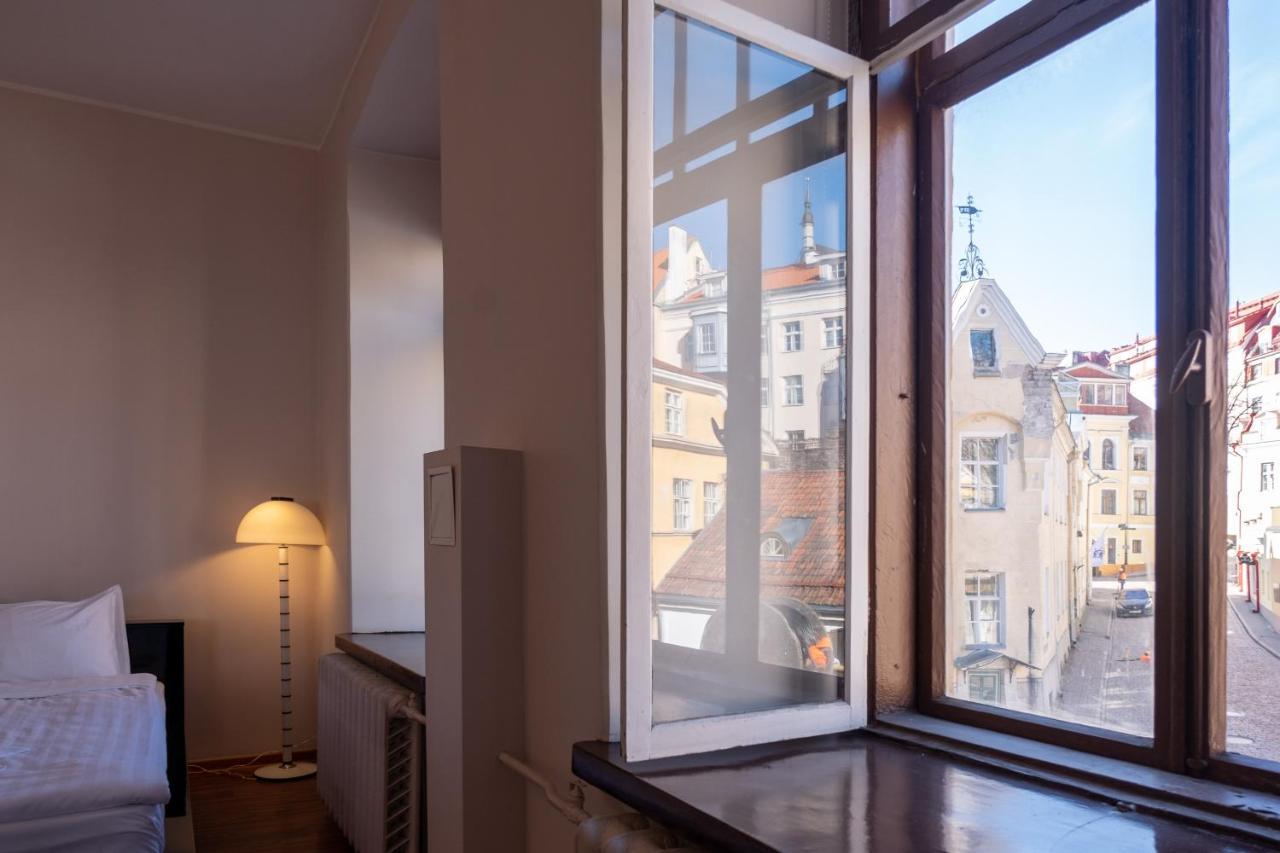 Old Town Studio Apartment - Uus Street 24 Tallinn Extérieur photo